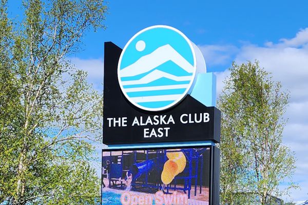 Alaska Club East Sign
